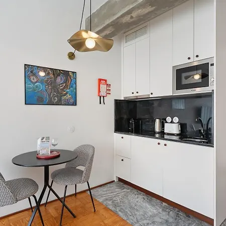 Guestready - A Welcoming Space To Unwind *